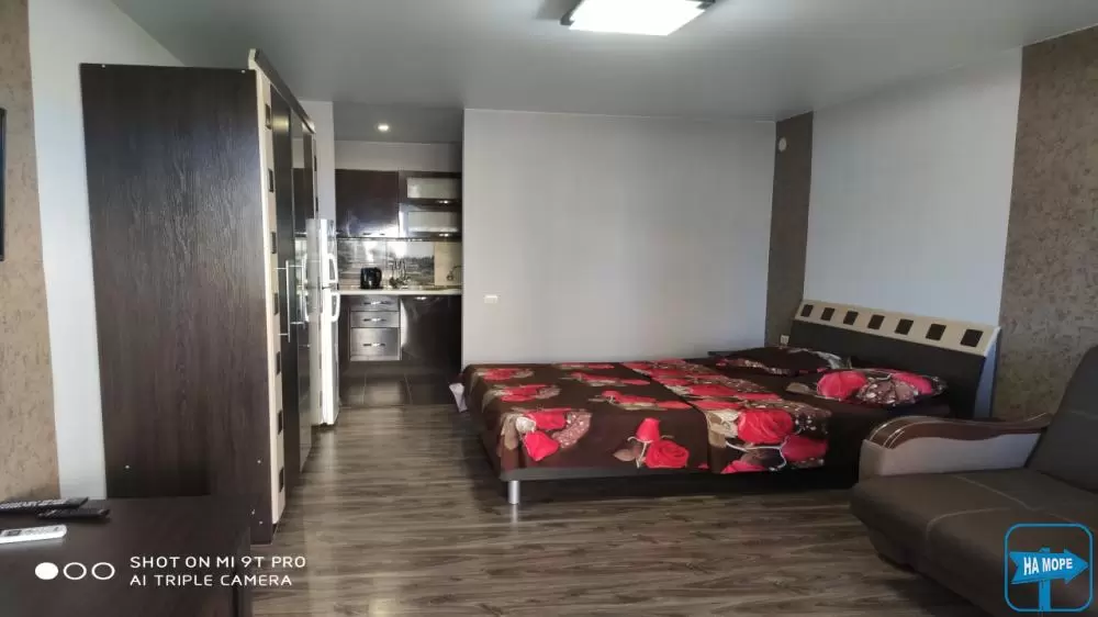 Номер-студио в Коттедже на 4 номера (1 и 2 этажи)