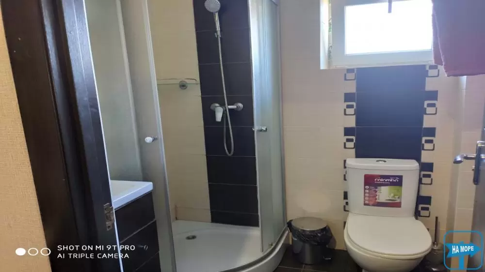 Номер-студио в Коттедже на 4 номера (1 и 2 этажи)