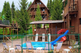 Бойківський двір