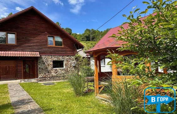 Садиба ДІМ БІЛОЇ СОВИ